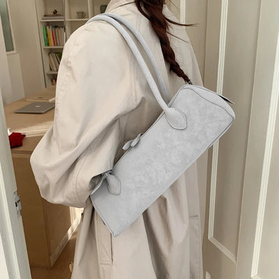 Adora Wildleder-Baguette-Tasche